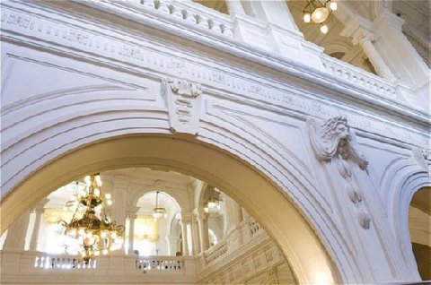 Lobby Detail