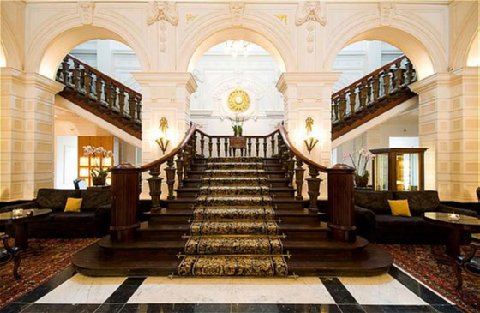 Hotel Lobby