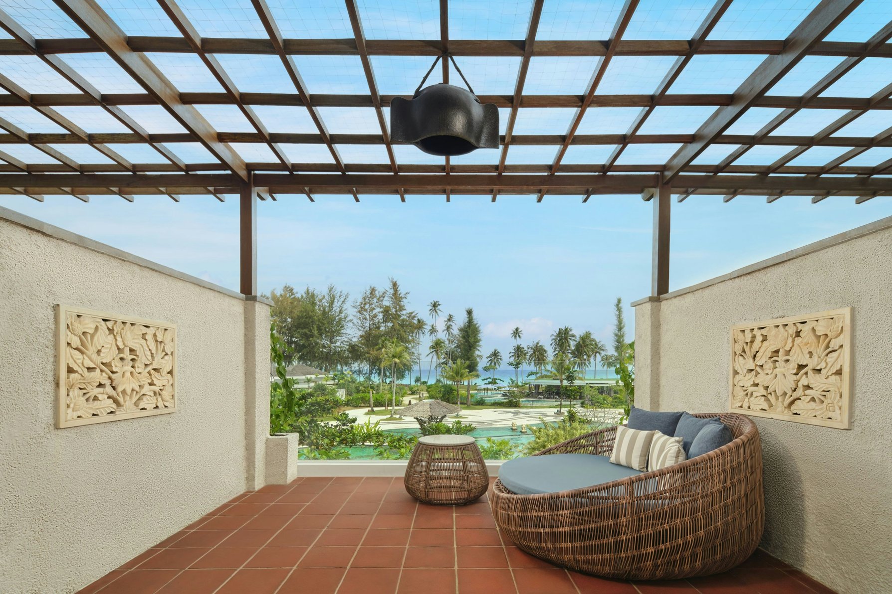 Four Points By Sheraton Bintan, Lagoi Bay Room Type - Cabana Ocean King, Guest room, 1 King, Ocean view, Terrace Four Points By Sheraton Bintan, Lagoi Bay Room Type - Cabana Ocean King, Guest room, 1 King, Ocean view, Terrace