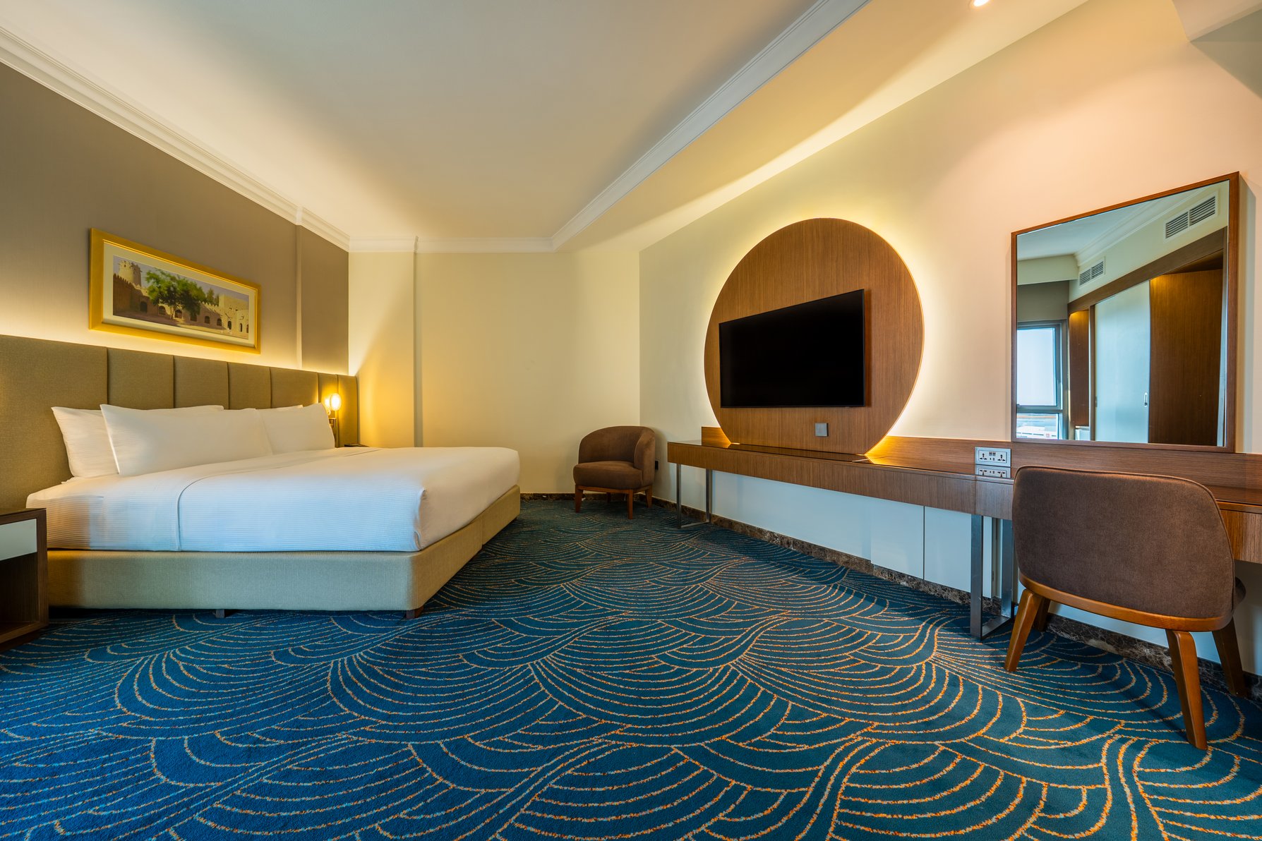 DoubleTree by Hilton Dubai Port Saeed Room Type - KING ONE BDRM STE-BALCONY