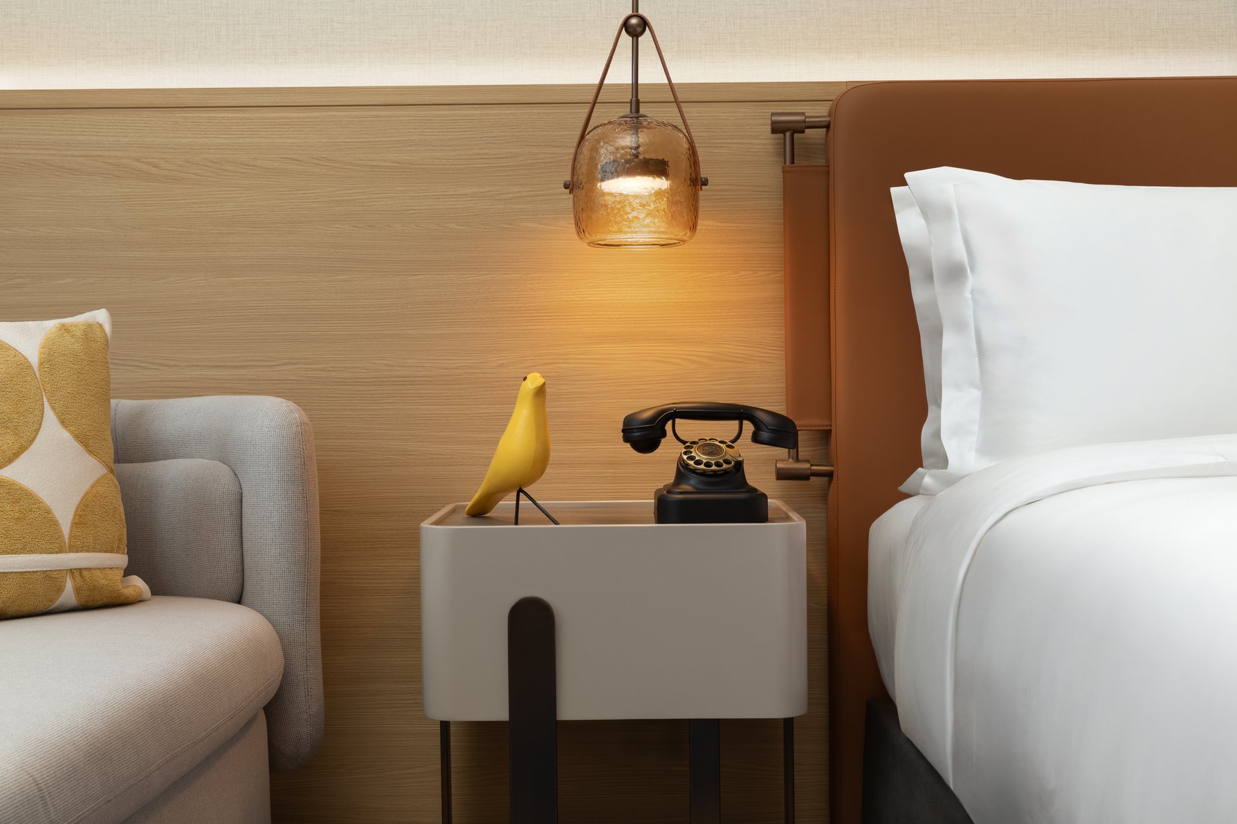 voco Chengdu High Tech Center by IHG Room Type - 1 Super King Standard Lake View