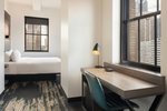 Skyview, Guest room, 1 King, Corner room