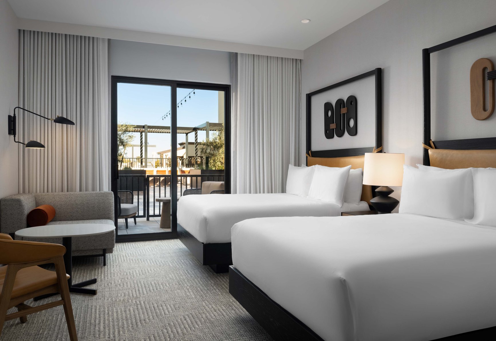 The Ava Hotel Paso Robles, Curio Collection by Hilton Room Type - 2QN GATED PATIO-POOL ACCES