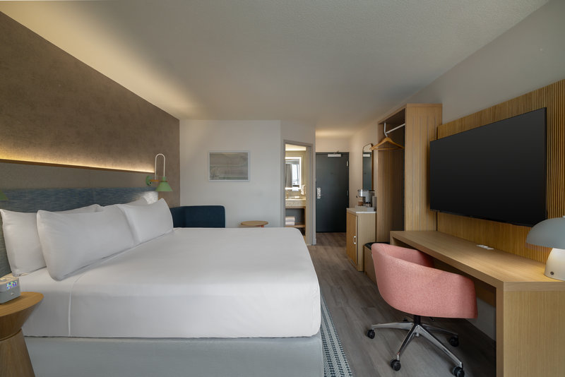 Even Hotels Detroit North – Troy