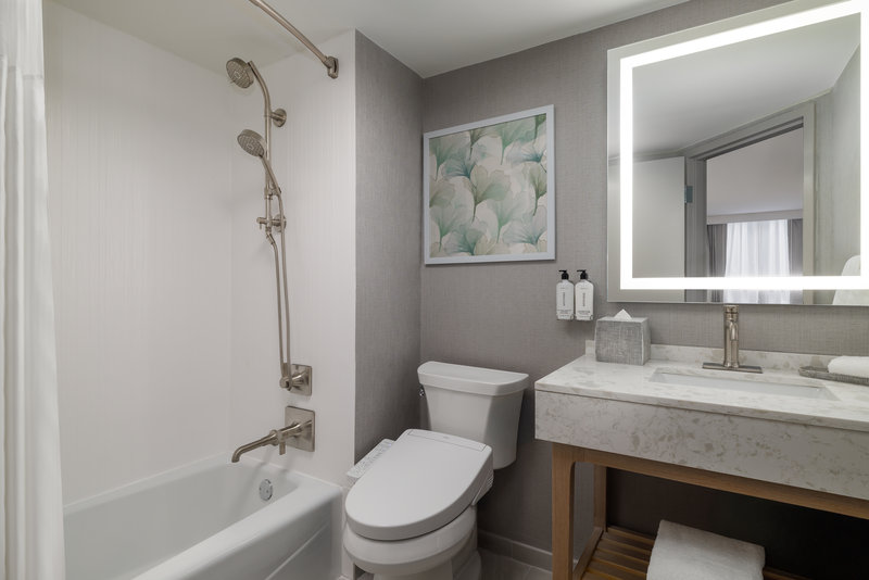 Even Hotels Detroit North – Troy