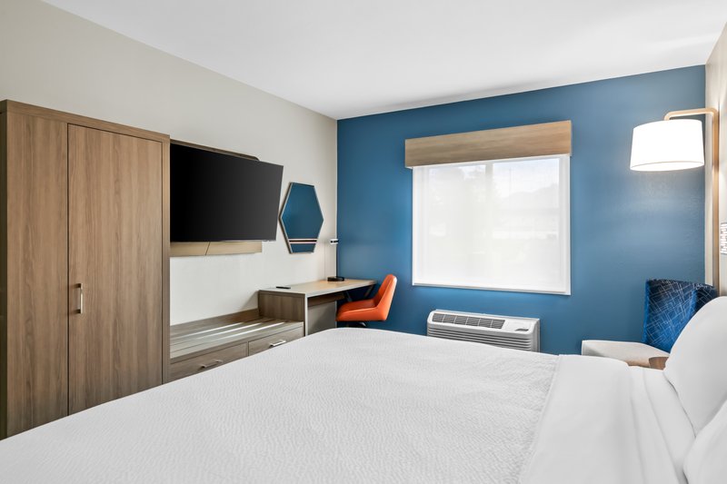 HOLIDAY INN EXP STES OGDEN
