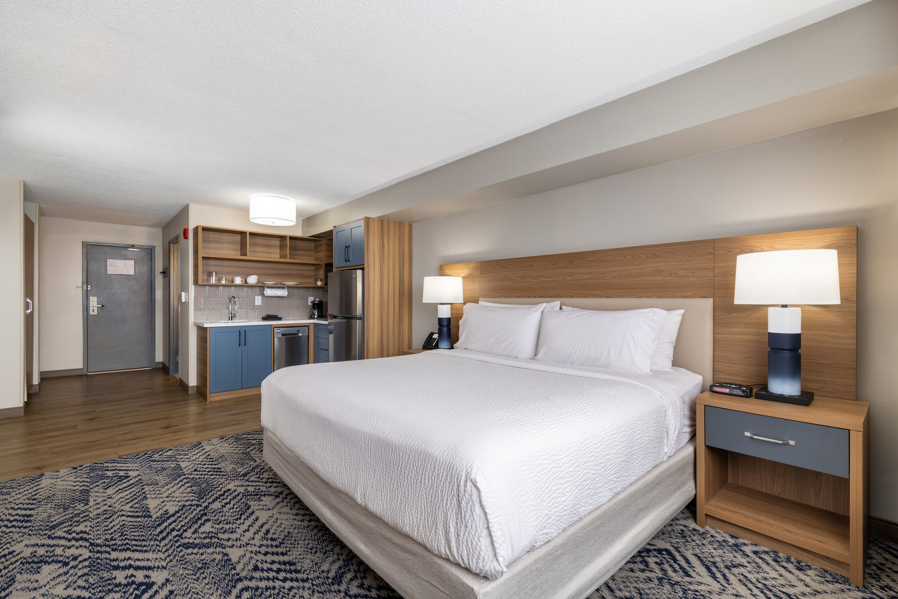 Candlewood Suites LONDON SOUTH by IHG Room Type - 1 King Studio Suite