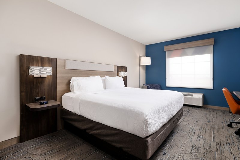 HOLIDAY INN EXP STES KINGSVILL