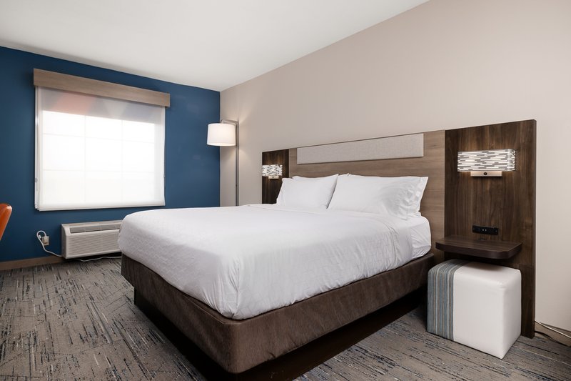 HOLIDAY INN EXP STES KINGSVILL