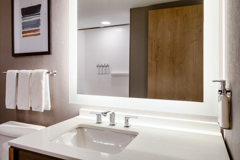 Staybridge Suites Rochester – Mayo Clinic Area