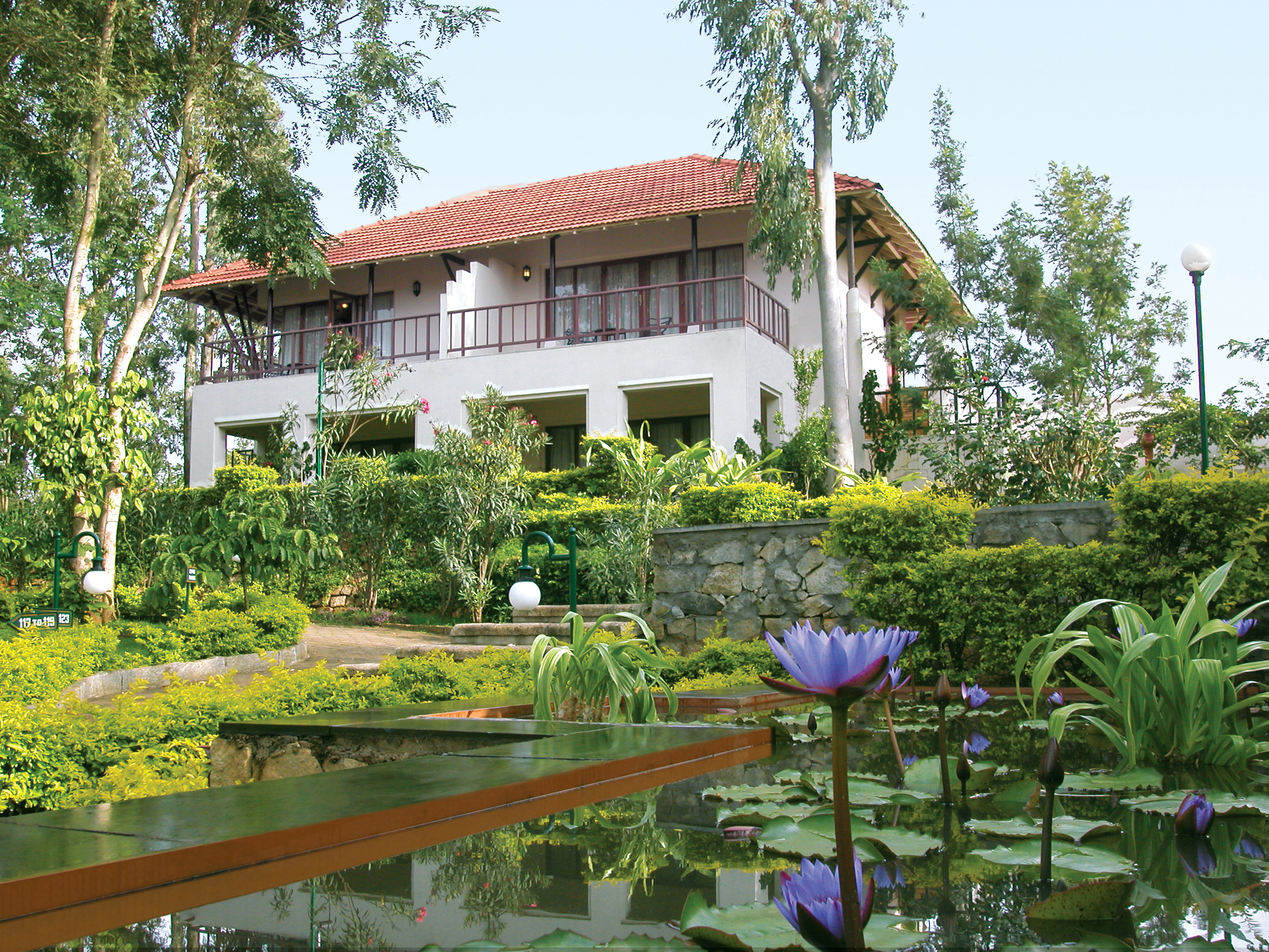 The Gateway Hotel KM Road