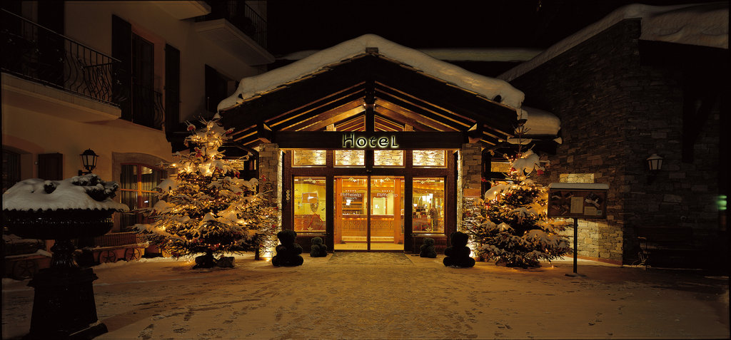 Guest photo