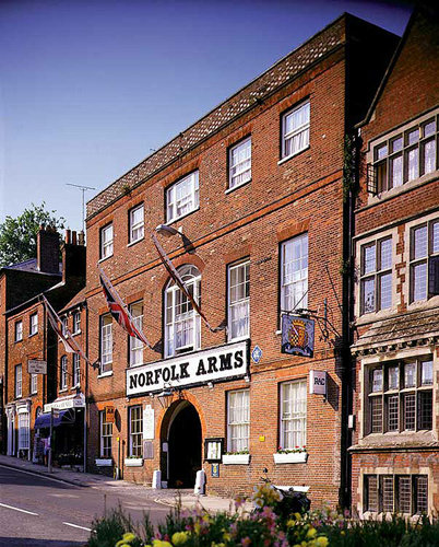 Norfolk Arms Hotel
