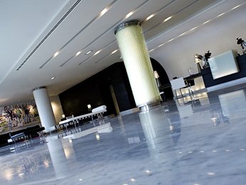 Interior (OpenTravel Alliance - Lobby view)