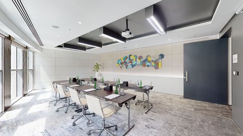 Meeting Room Strait 2 with Daylight