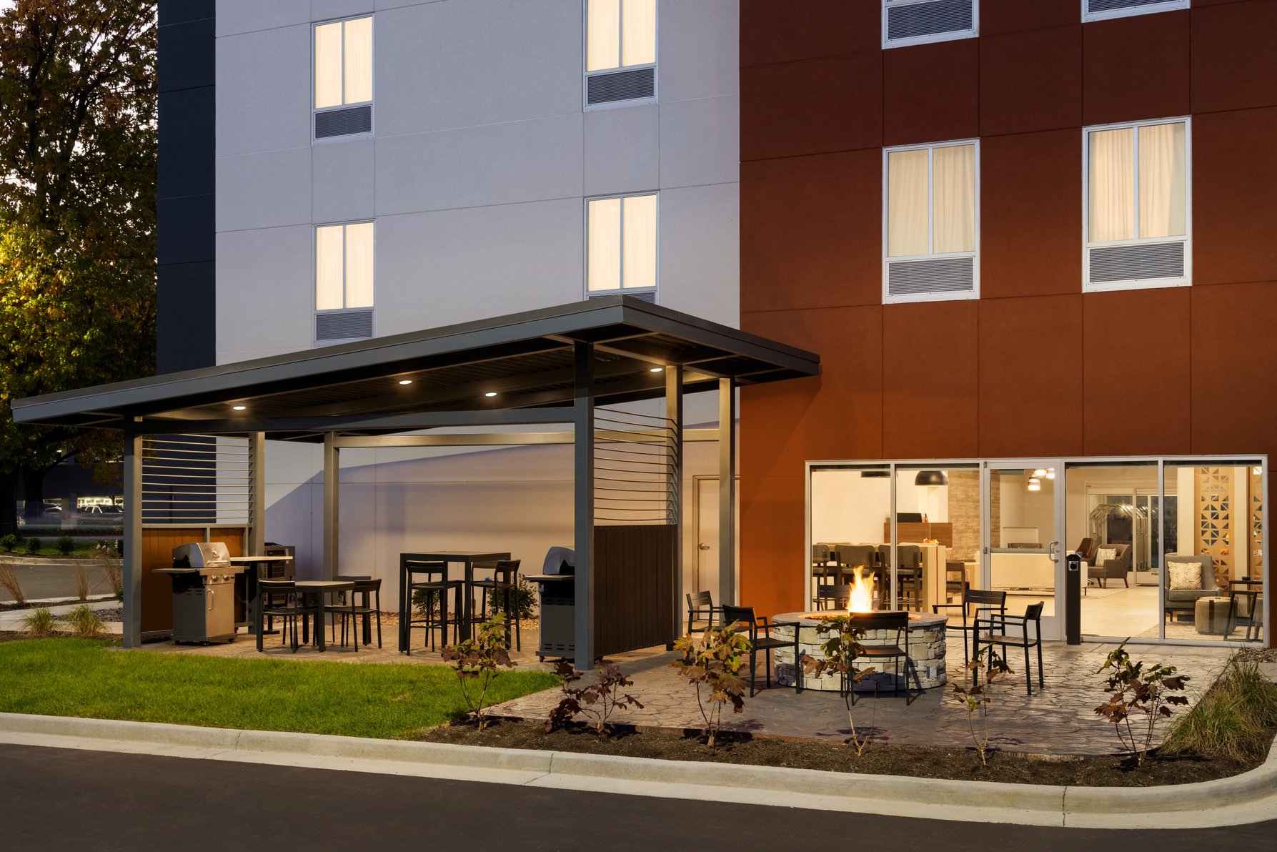 Have a relaxing day and enjoy a conversation in our courtyard.