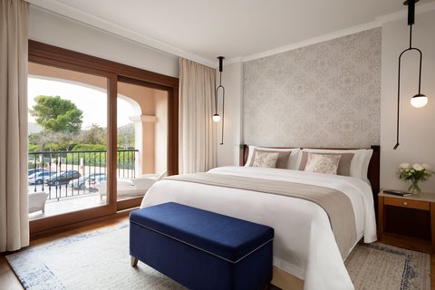 Family Suite - Bedroom