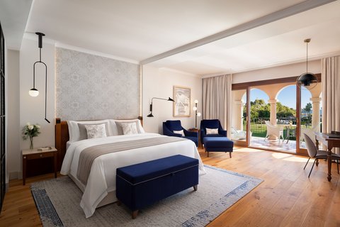 One Bedroom Junior Suite - Sea View