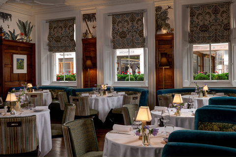 RFH Browns Hotel - Charlie's