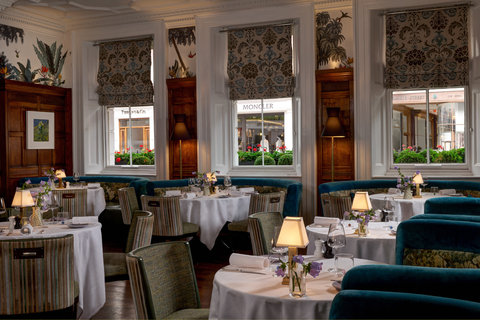 RFH Browns Hotel - Charlie's