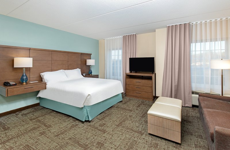 STAYBRIDGE SUITES OAK RIDGE