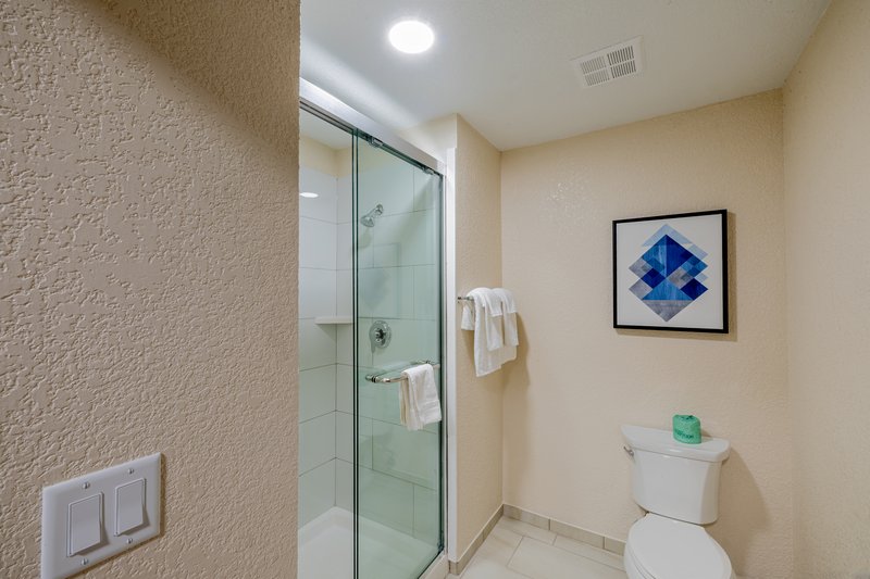Candlewood Suites Wichita Northwest
