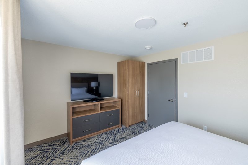 Candlewood Suites Wichita Northwest