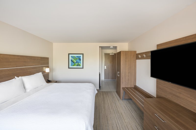 Holiday Inn Express and Suites Phoenix East – Gilbert