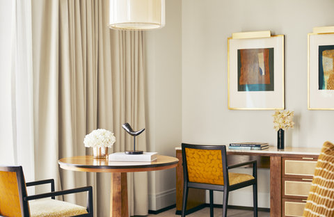 Grand Premier Room