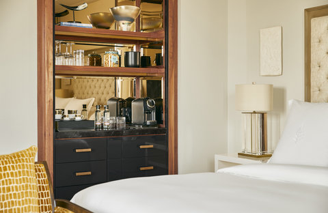 Grand Premier Room