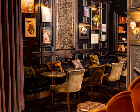 Fitz's Bar & Parlour - where elegant charm meets decadent glamour