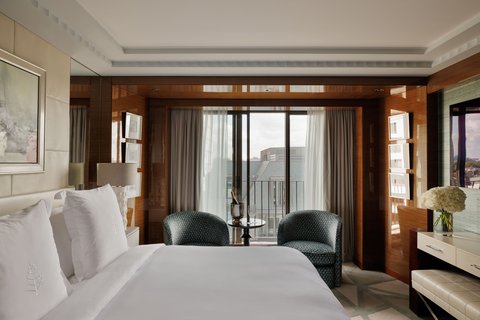 Westminster Suite