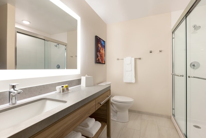 Candlewood Suites Navasota