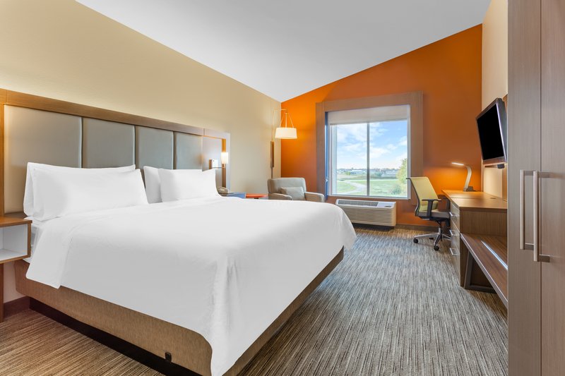 HOLIDAY INN EXP STES LOVES PRK