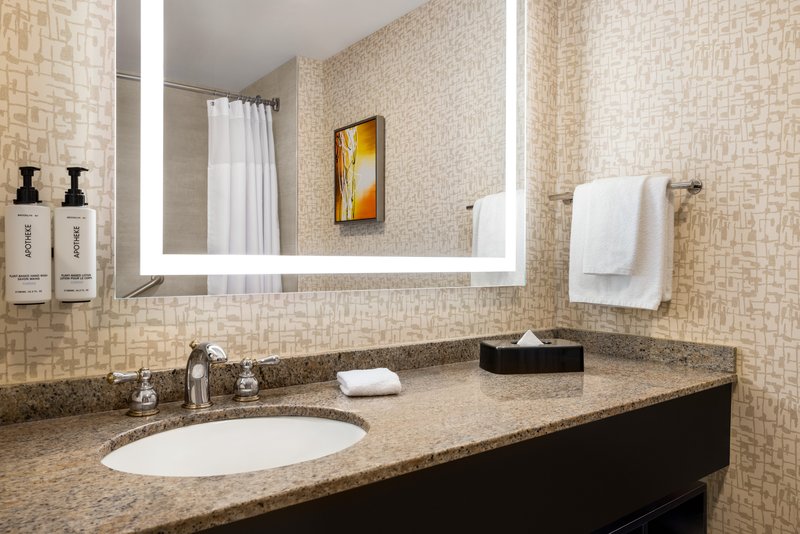 Crowne Plaza Edison