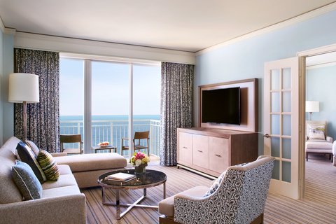 One Bedroom Residential Suite - Oceanfront