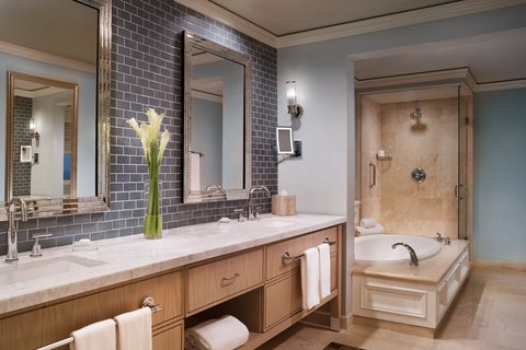 Ritz-Carlton Suite - Master Bathroom