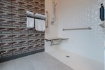 Guest room, 1 King, City view