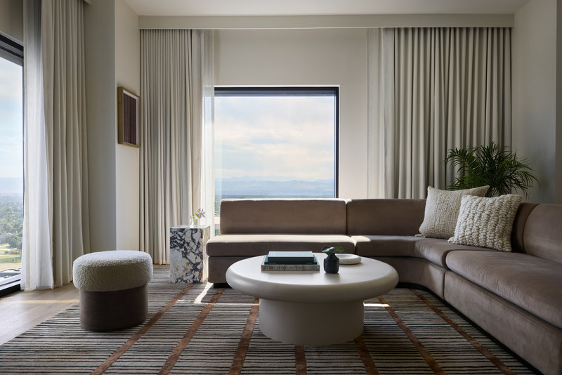 One Bedroom Spa Suite Mountain View