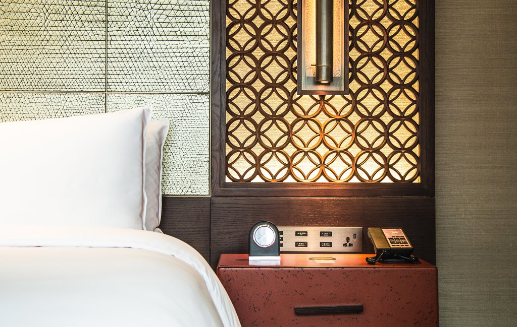 Regent Chongqing Room Type - 1 King Classic City View