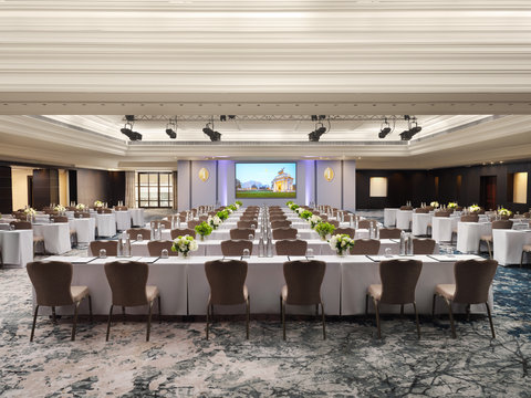 Our London conference rooms feature state-of-the-art facilities.