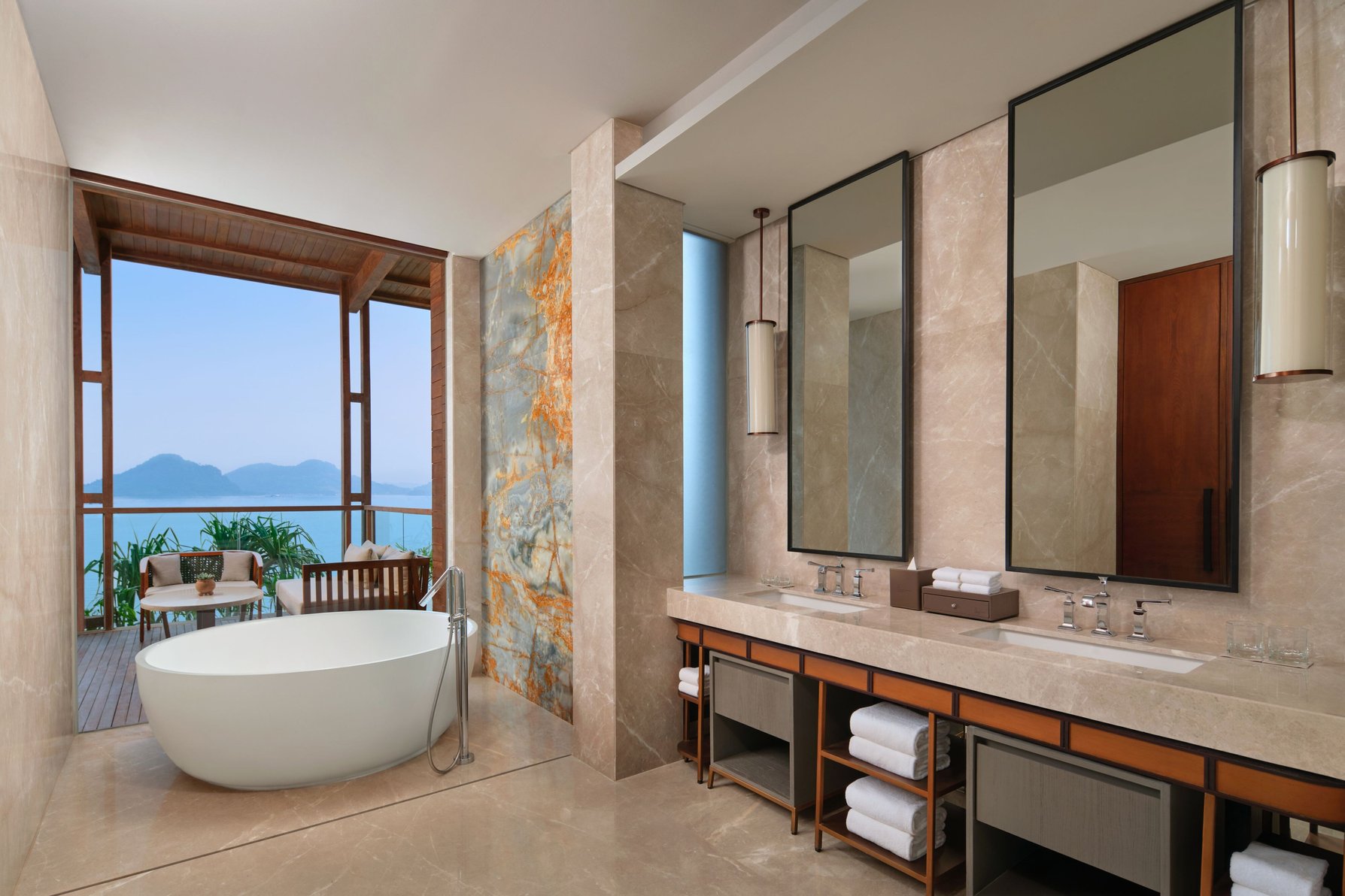 Lampung Marriott Resort & Spa Room Type - One Bedroom Villa, 1 Bedroom Villa, 1 King, Ocean facing view, Tub, Terrace