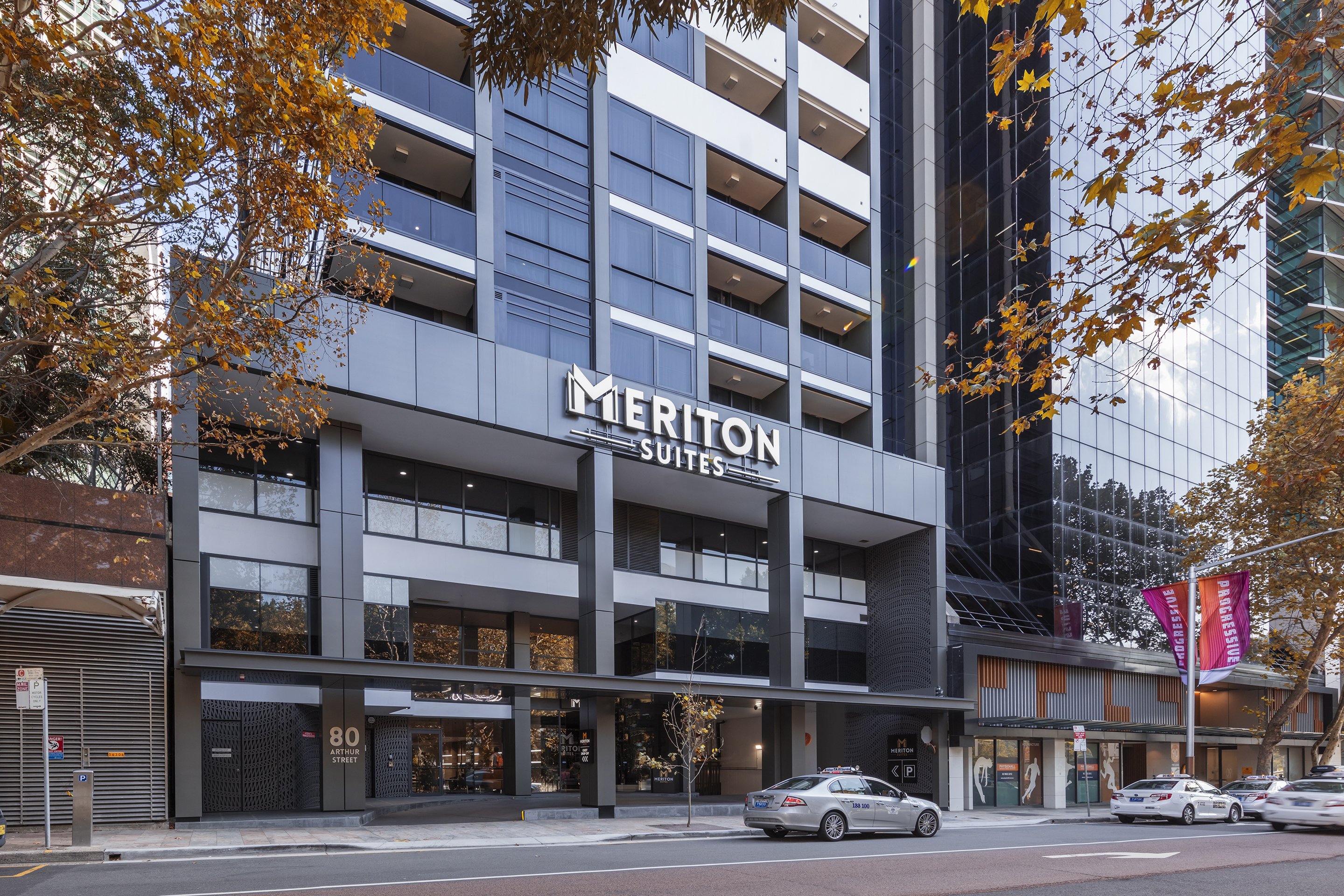 Meriton Serviced Apartments North Sydney