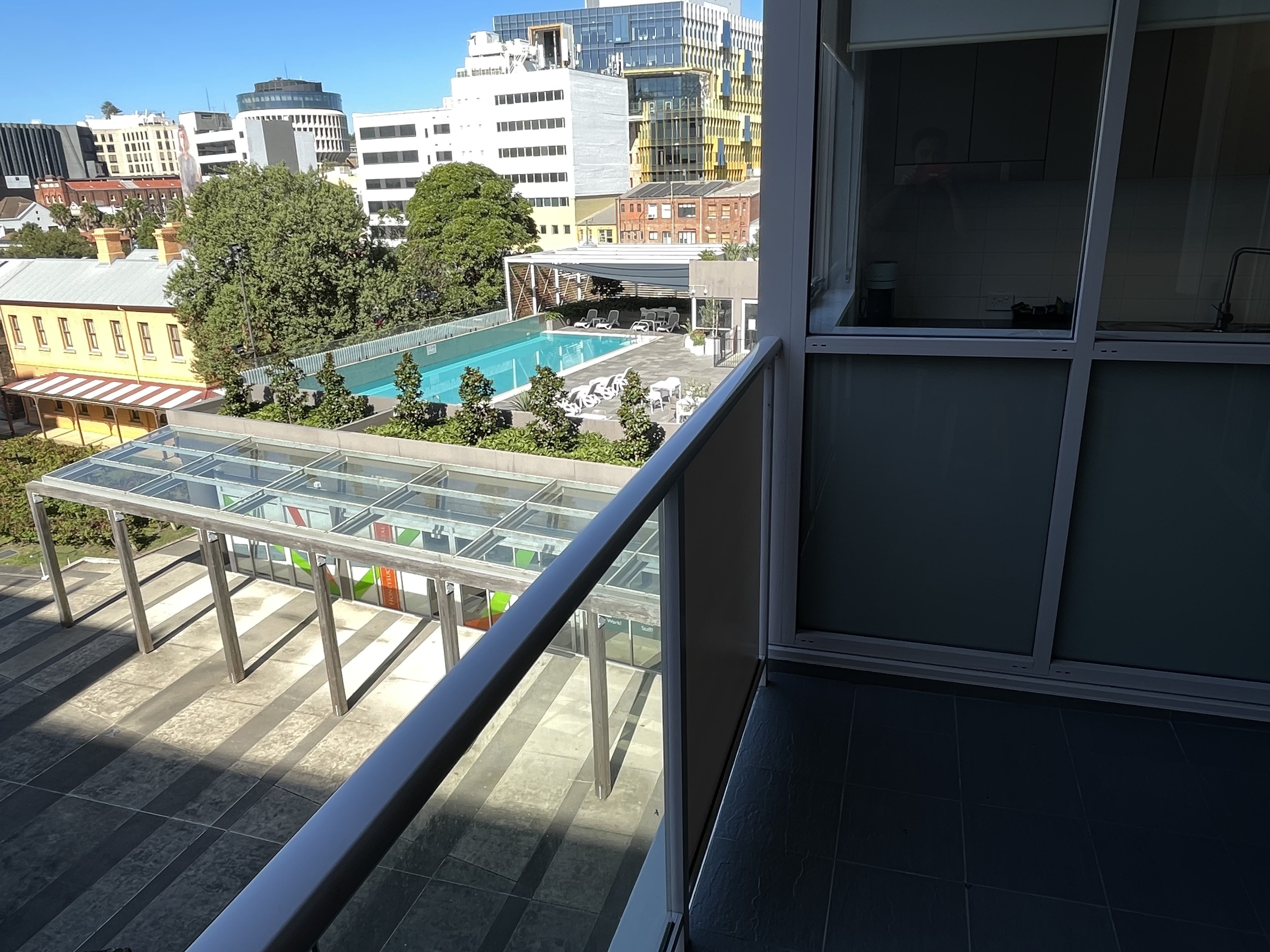Honeysuckle Executive Apartments