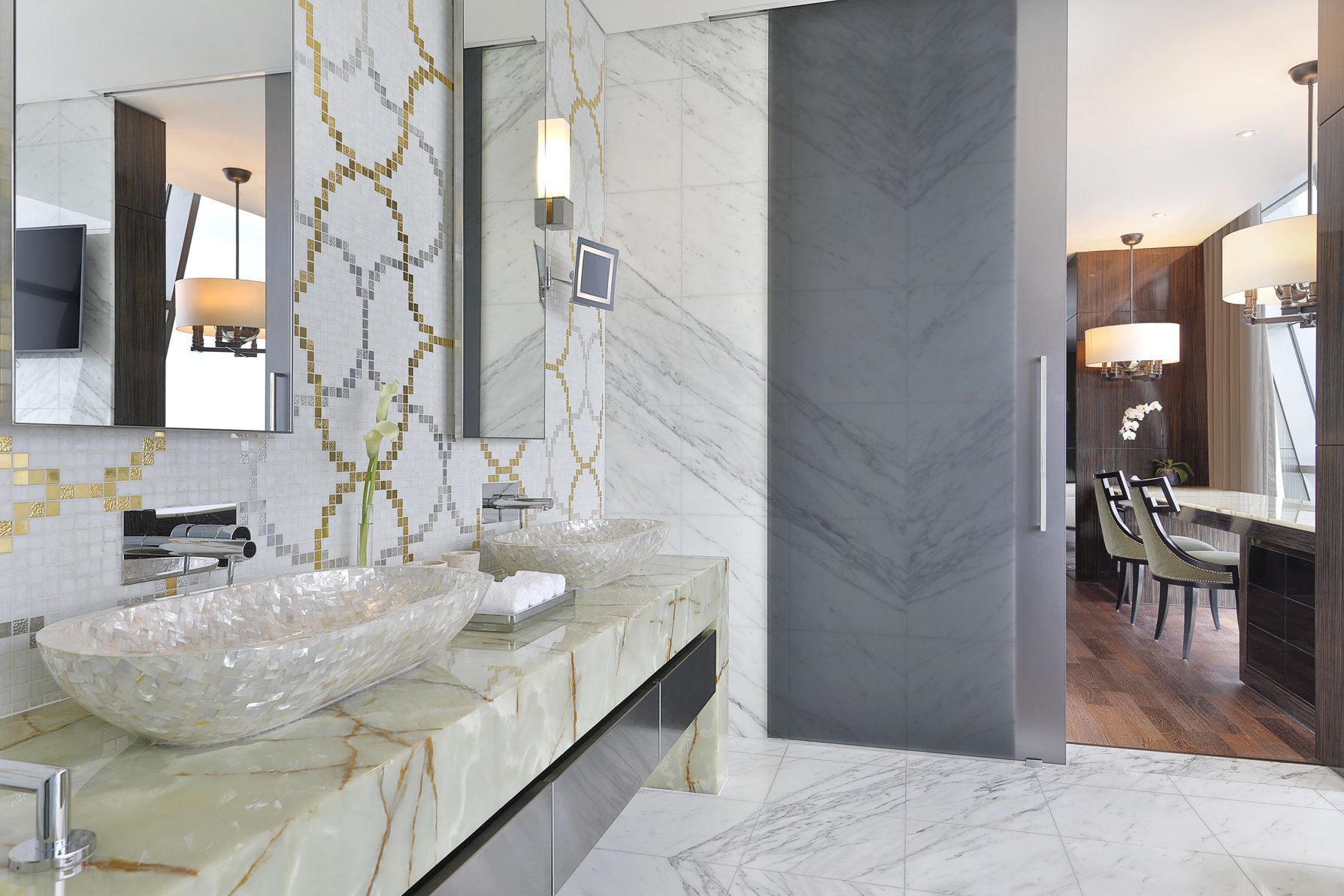 Conrad Abu Dhabi Etihad Towers Room Type - ROYAL ETIHAD SUITE W/ VIEW