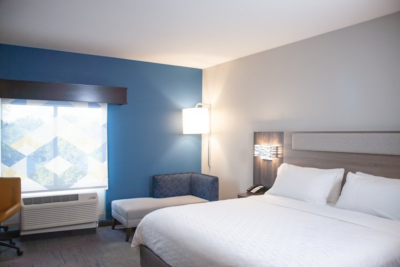 Holiday Inn Express Hotel & Suites OVERLAND PARK