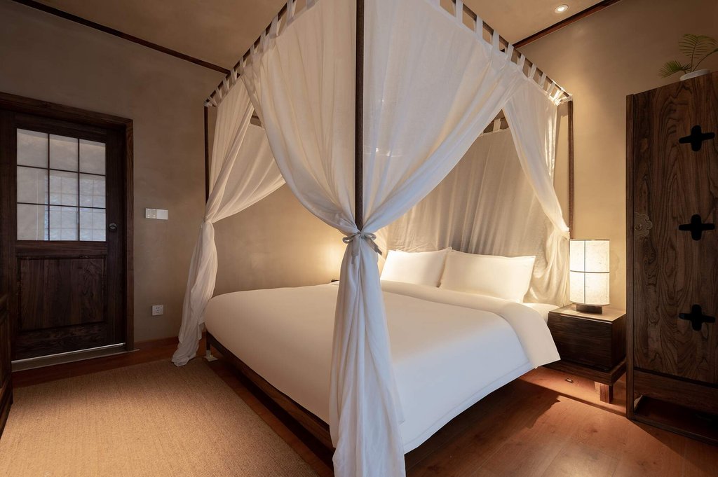 Guest photo