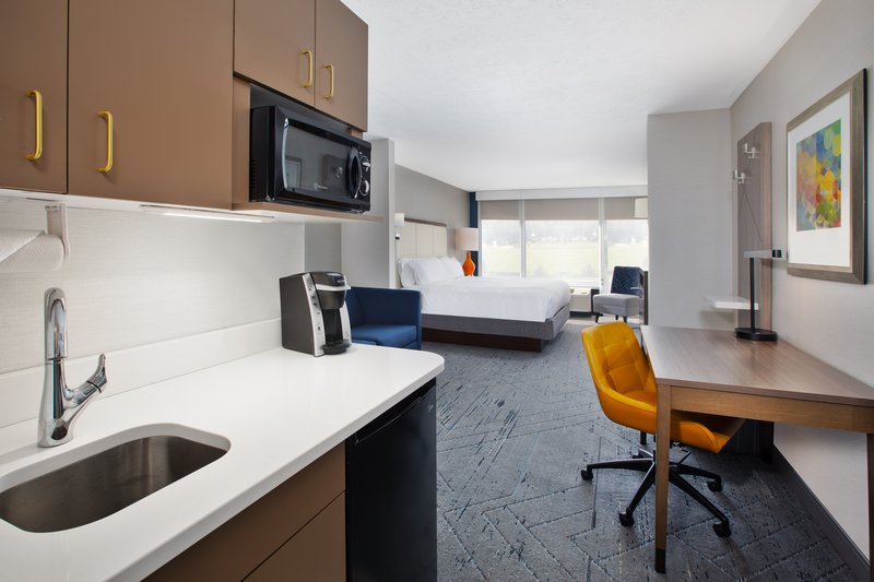 HOLIDAY INN EXP STES KENT