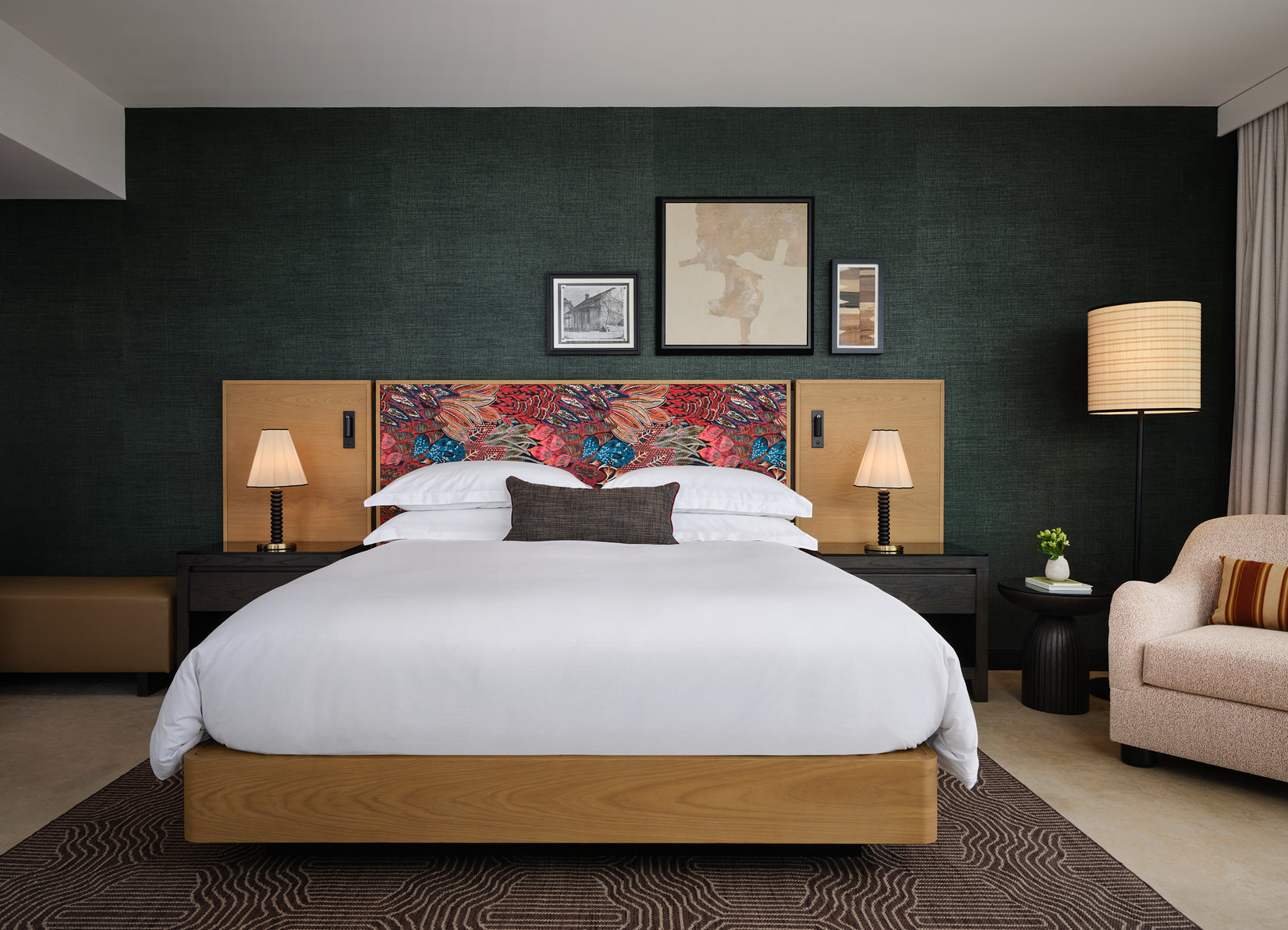 Kimpton SANTO Room Type - 1 King Premium Downtown View