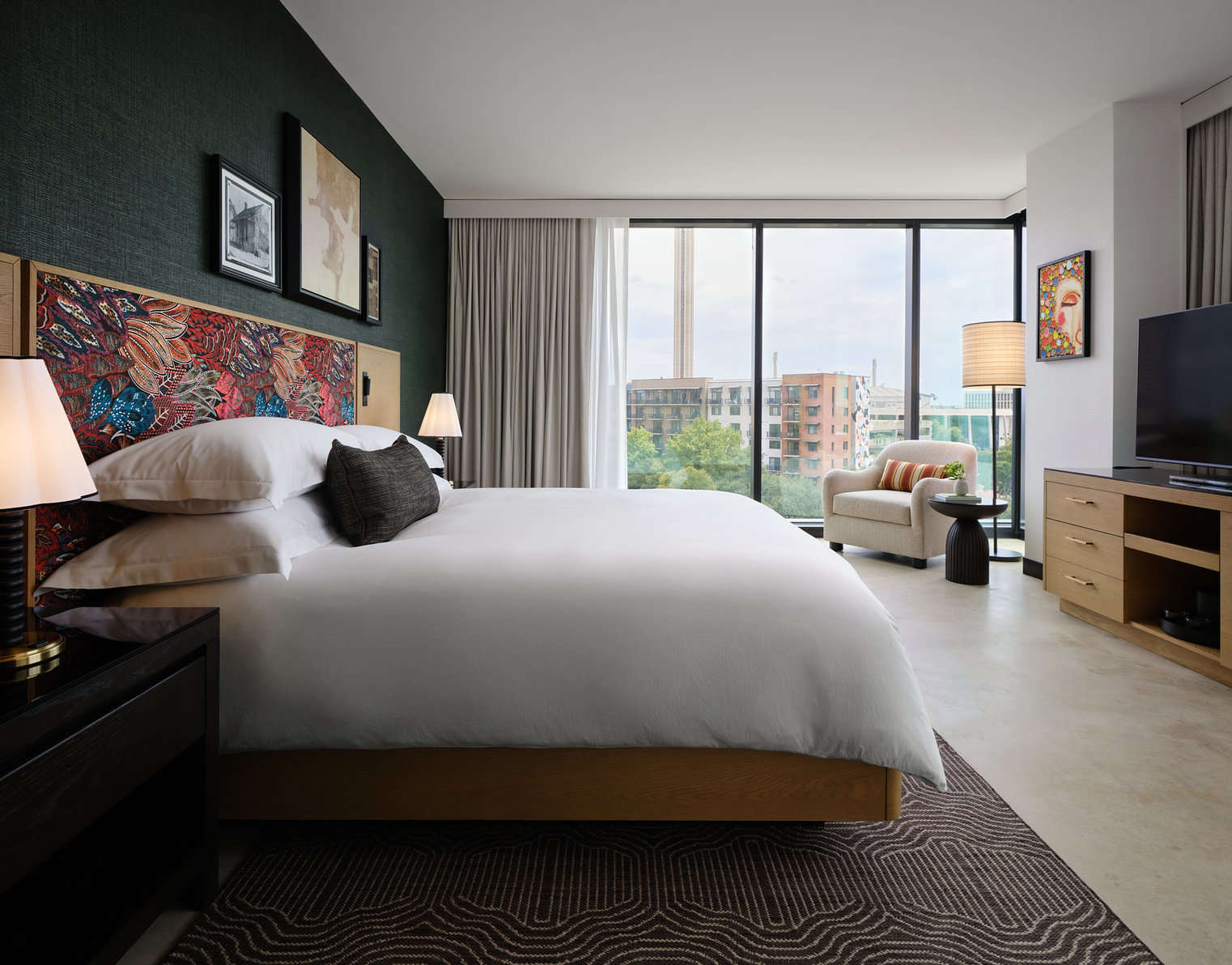 Kimpton SANTO Room Type - 1 King Premium South Town View